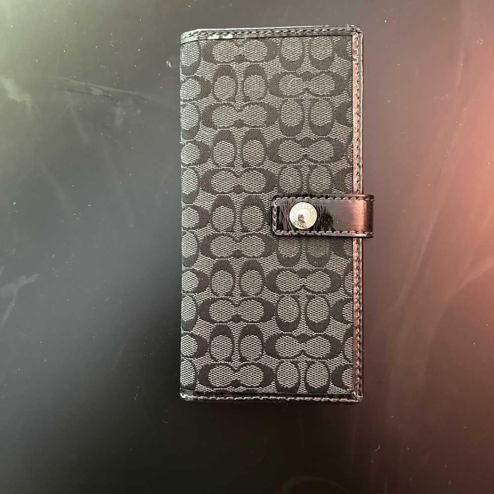 Coach wallet